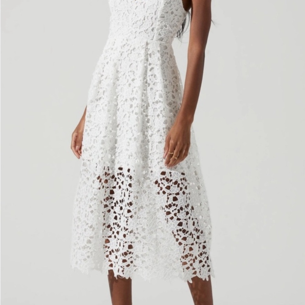 ASTR White Lace Dress